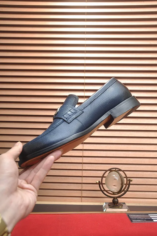Dior Navy Black Pebbled Leather Metal CD Buckle Loafer 6