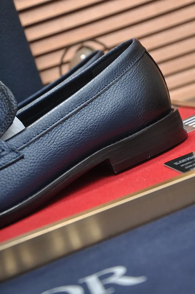 Dior Navy Black Pebbled Leather Metal CD Buckle Loafer 9