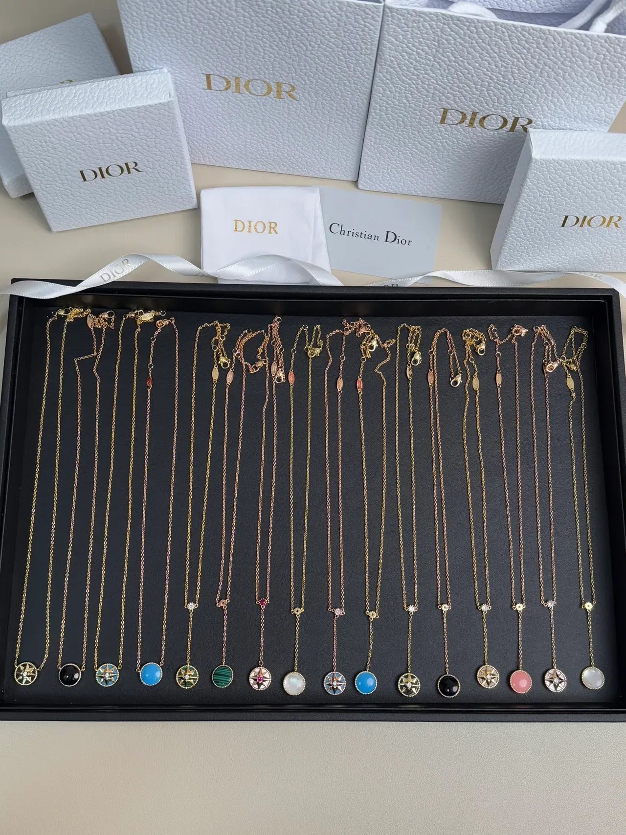 Dior Rose des Vents Colares Pendentifs de Esmalte e Gemas de Tom Dourado 4