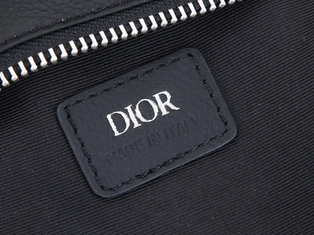 Dior Saddle Black Silver Structured Silhouette Smooth Material Saddle Bag 2
