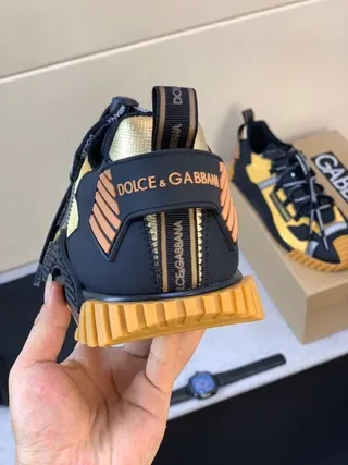 Dolce & Gabbana Tênis de estilo de vida pretos e amarelos sola esculpida com sulcos sobreposições sintéticas em camadas 8