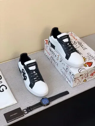Dolce & Gabbana D&G Graffiti Logo Sneakers Lifestyle Blanc et Noir 8