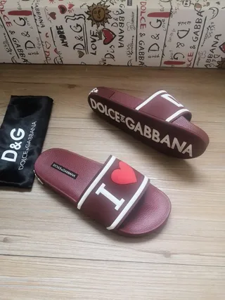 Dolce & Gabbana I Love D&G bordeaux Logo chausson 2