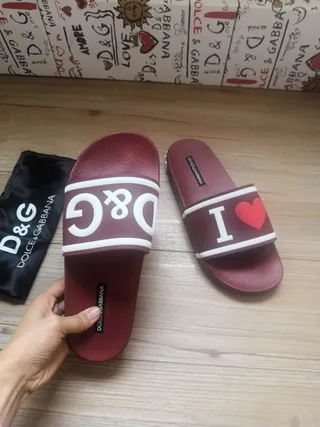 Dolce & Gabbana I Love D&G bordeaux Logo chausson 5