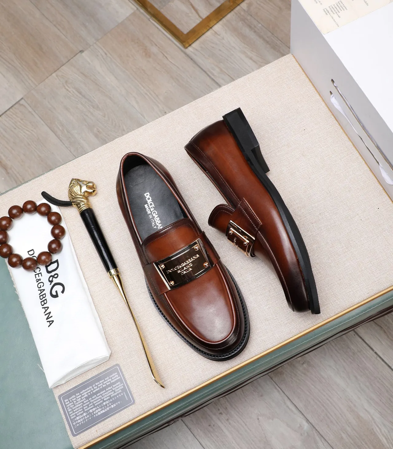 Dolce & Gabbana Portofino Mocassins en cuir marron 3