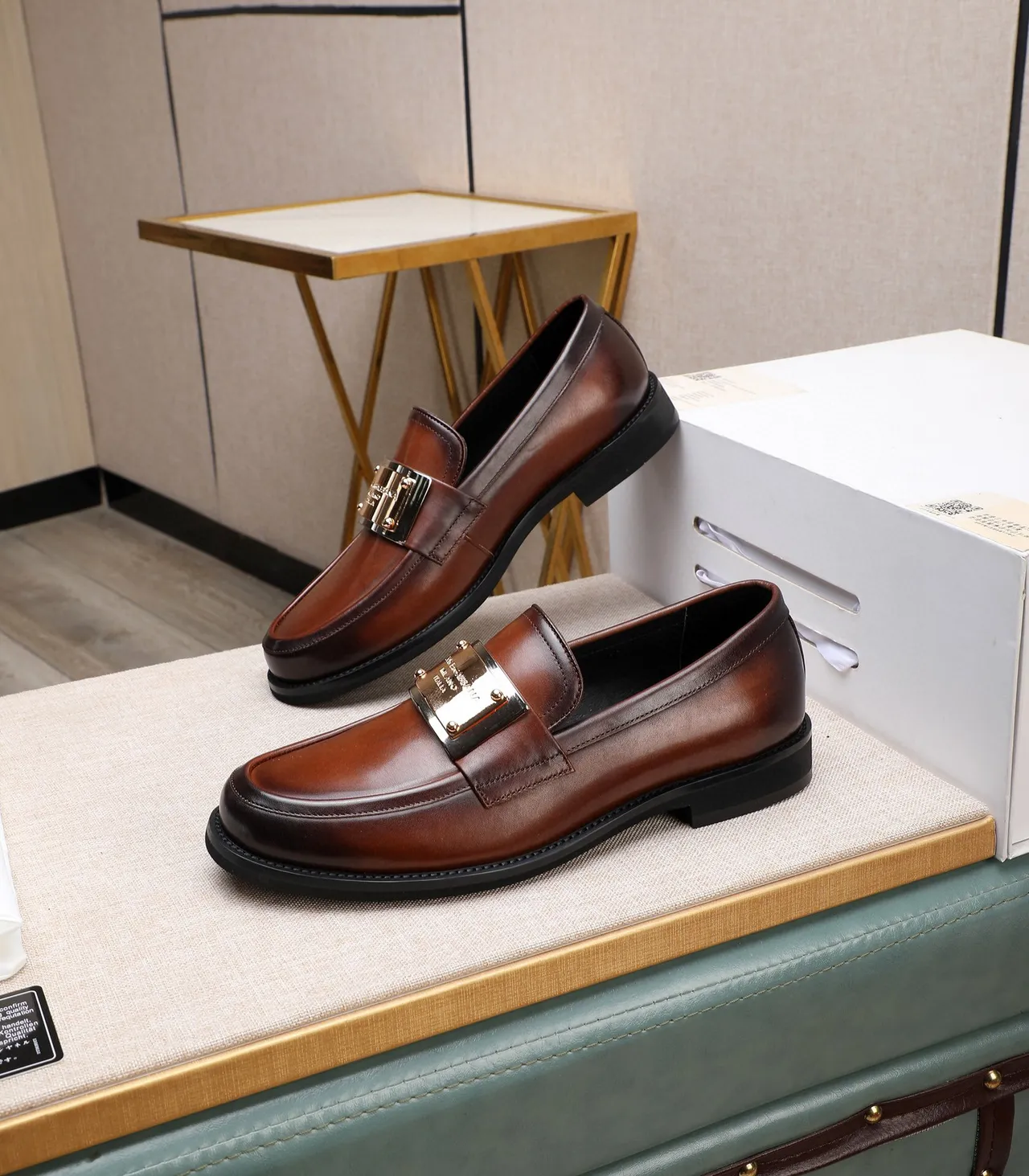 Dolce & Gabbana Portofino Mocassins en cuir marron 4