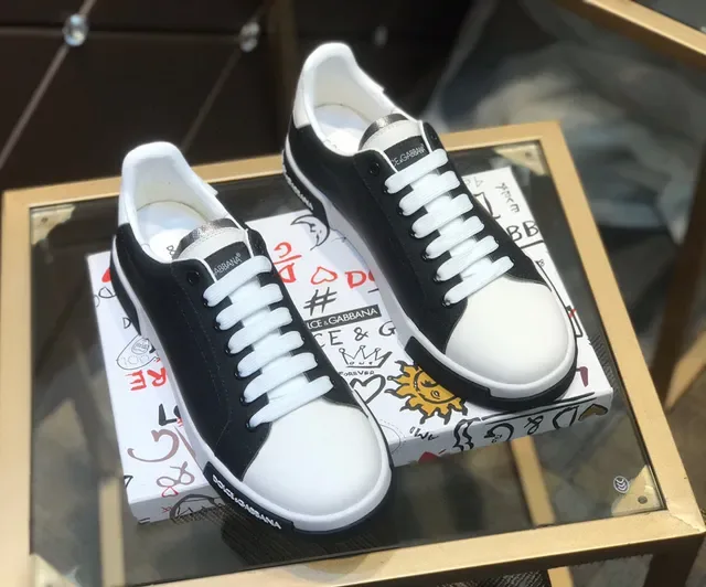 Dolce & Gabbana Black and White Two-Tone Lifestyle Sneakers 8