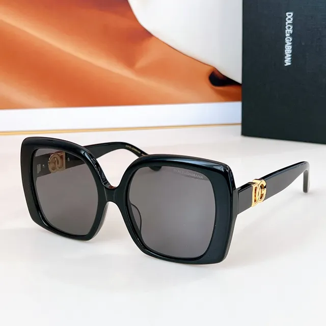Dolce & Gabbana Black Gold Square Oversized Frame Acetate Construction Sunglasses 6