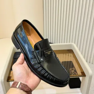 Dolce & Gabbana Portofino Black Brown Glossy Patent Leather Braided Moc-Toe Detail Loafer