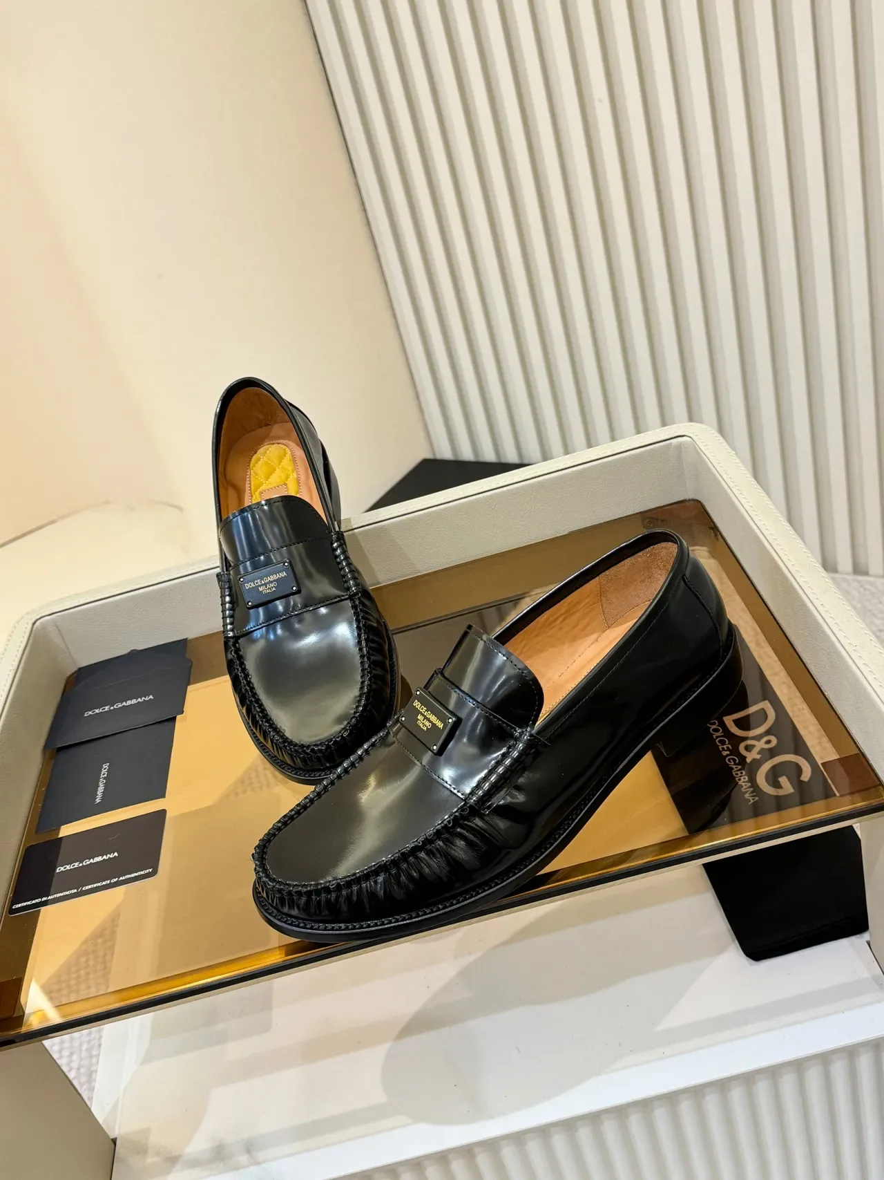Mocassim Dolce & Gabbana Portofino Preto Marrom Couro Patentado Brilhante Detalhe Trançado Moc-Toe 5