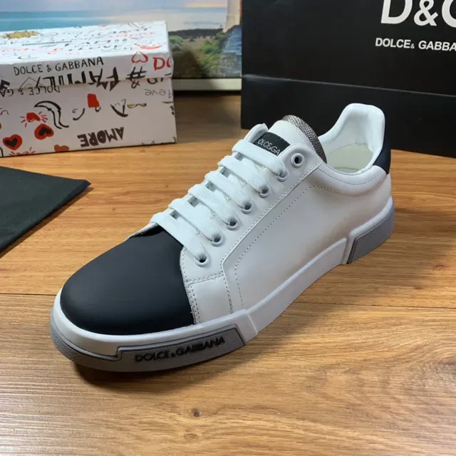 Dolce & Gabbana Two-Tone Leather Lifestyle Sneakers 9