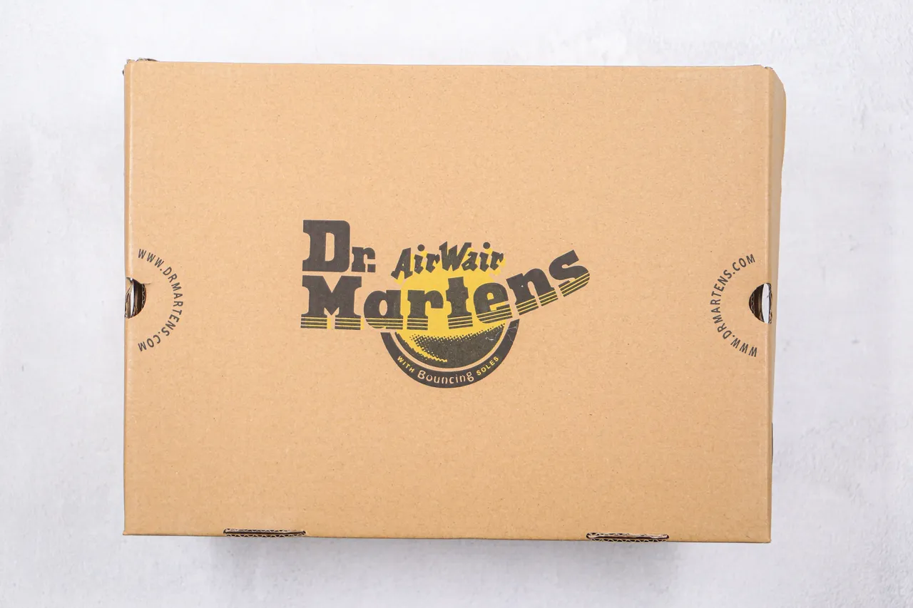 Dr. Martens 1460 Black Smooth Leather Martin Boots 9