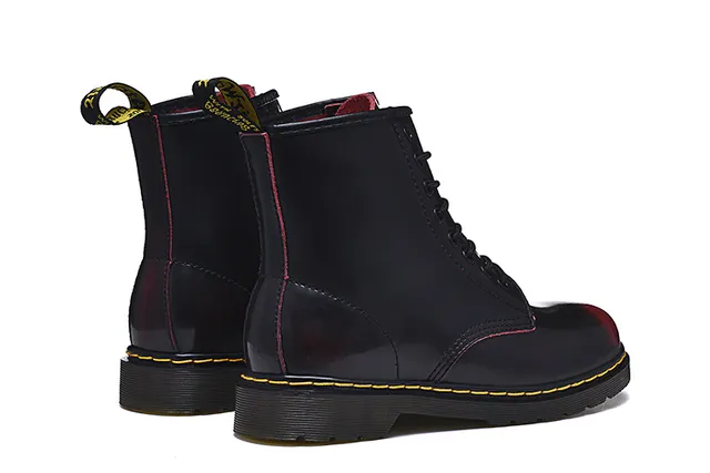 Dr. Martens 1460 Botas Martin Cuero Negro Suave Costura Amarilla 4