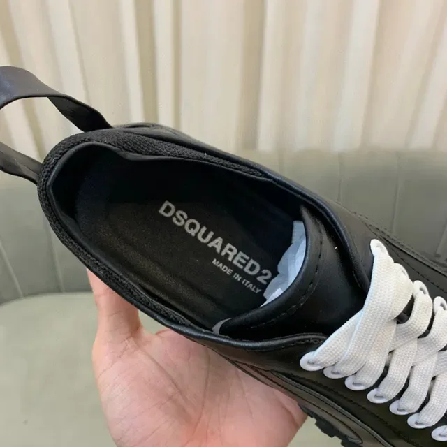 Dsquared2 ICON Sneakers Noir et Blanc Lifestyle 4