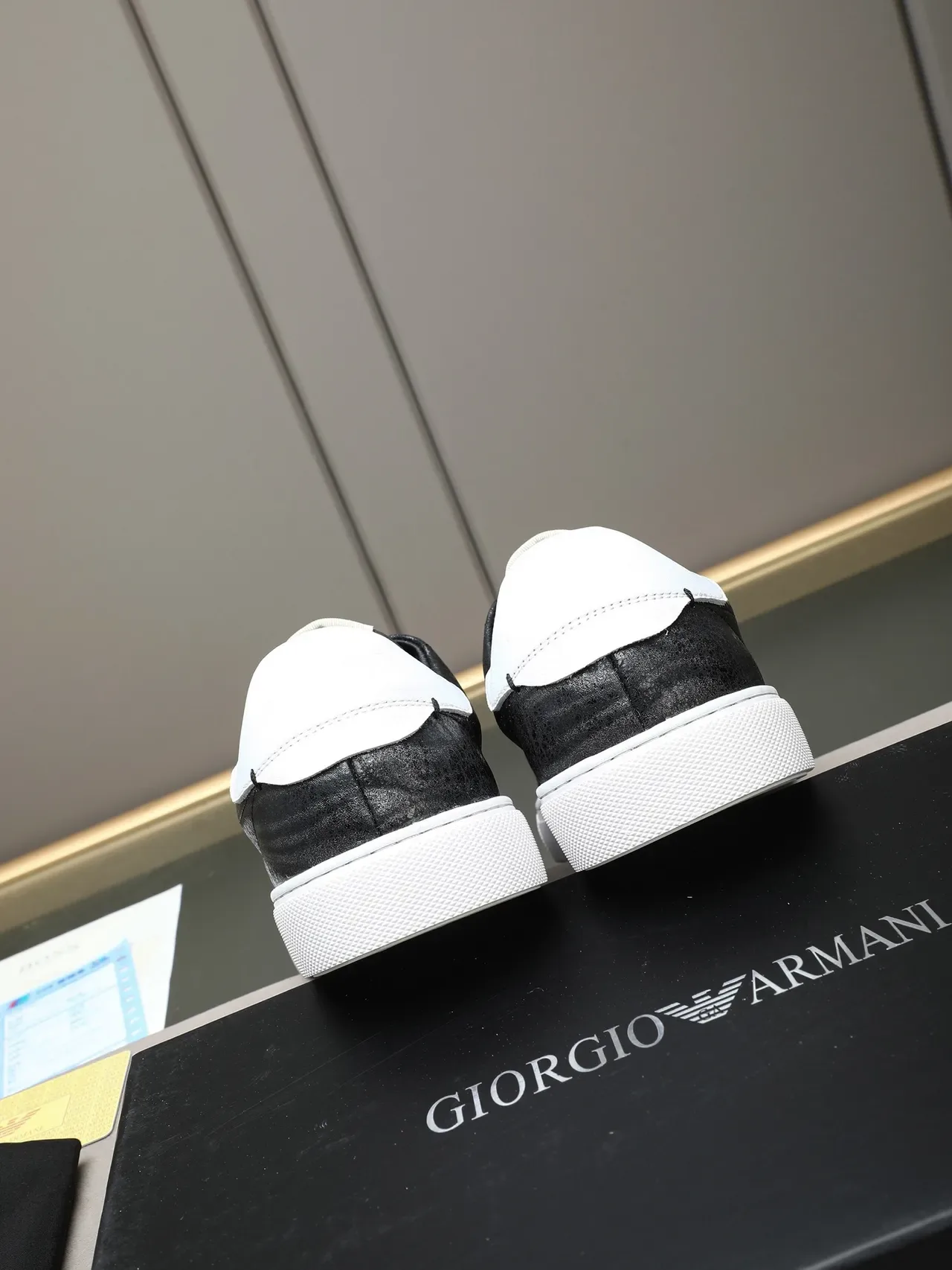 Emporio Armani Black White Textured Leather Upper Contrast Midsole Lifestyle Sneakers 3