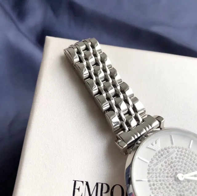 Emporio Armani ساعة كلاسيكية فضية أبيضة الفولاذ المقاوم للصدأ بافيه كريستال القرص كوارتز 5