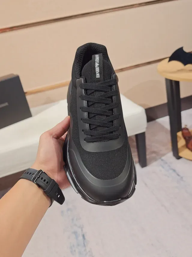 Emporio Armani Monochrome Noir Semelle Sculptée Chaussure Lifestyle 6
