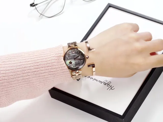 Emporio Armani Star Motif Montre à Quartz Or Rose 2