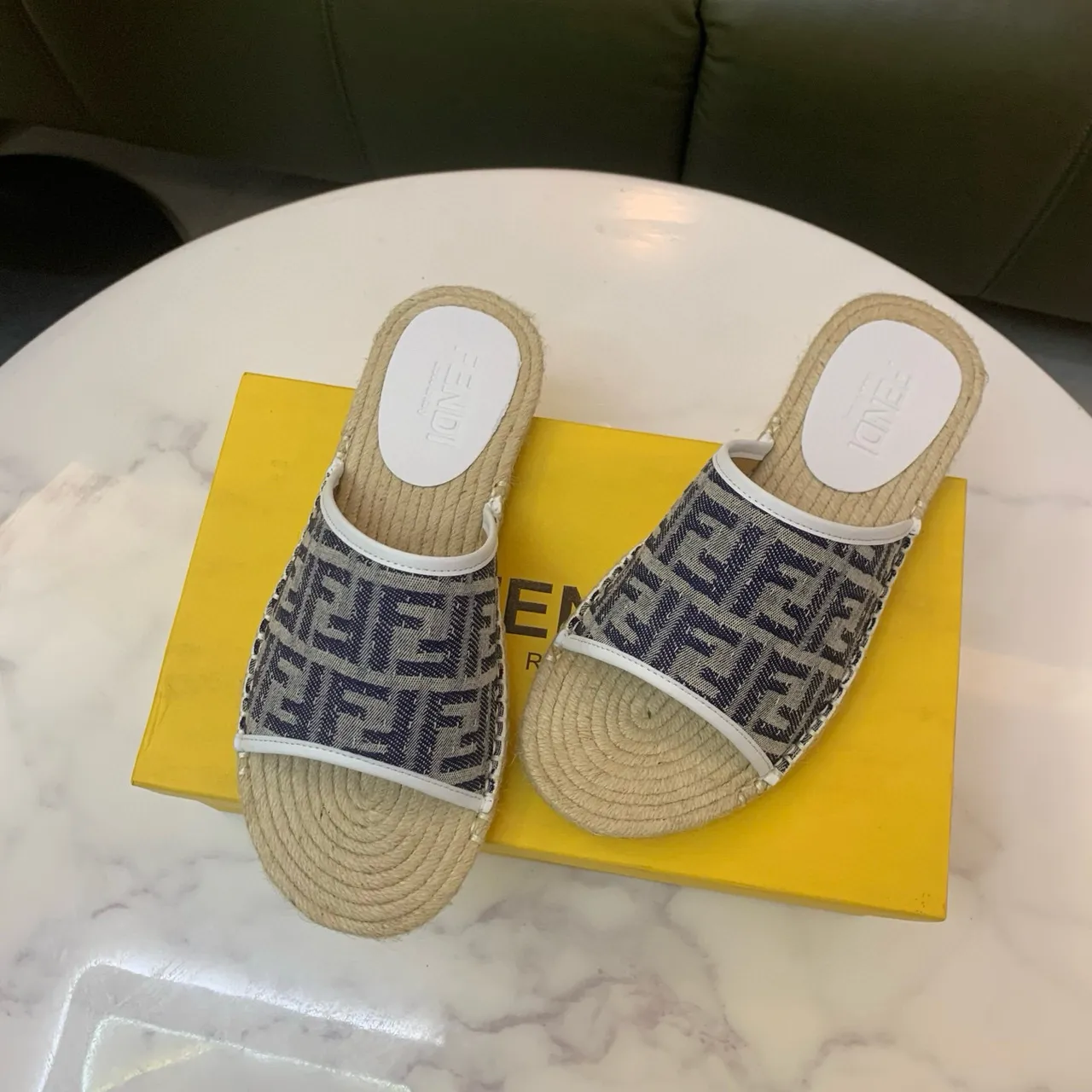 Fendi بيج بحري FF Monogram Jacquard Strap Woven Jute Espadrille Sole نعال 3