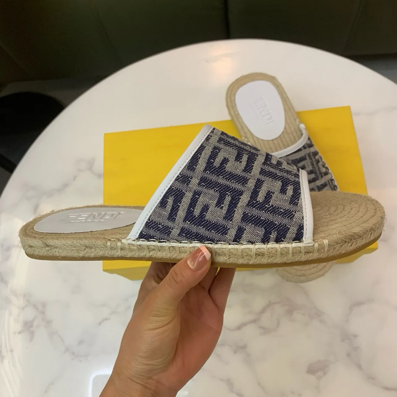 Fendi بيج بحري FF Monogram Jacquard Strap Woven Jute Espadrille Sole نعال 6