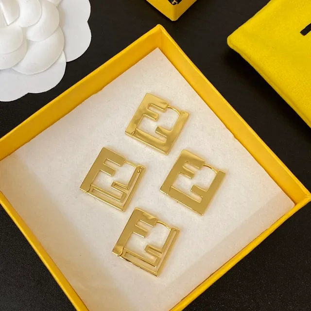 Fendi FF Logo Boucles d'Oreilles Créoles Géométriques Dorées 6