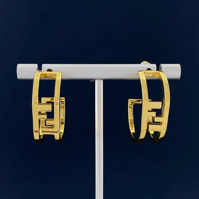 Brincos de argola Fendi FF Logo tom dourado multi-bar 5