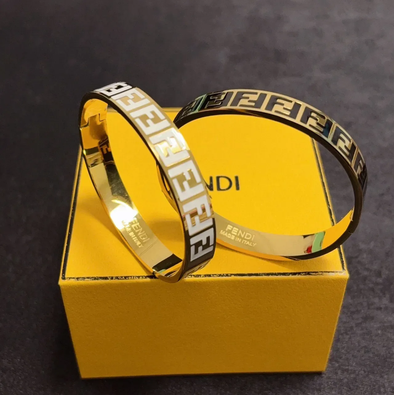 Bracelet Fendi FF Logo Émaillé Multicolore Large 7