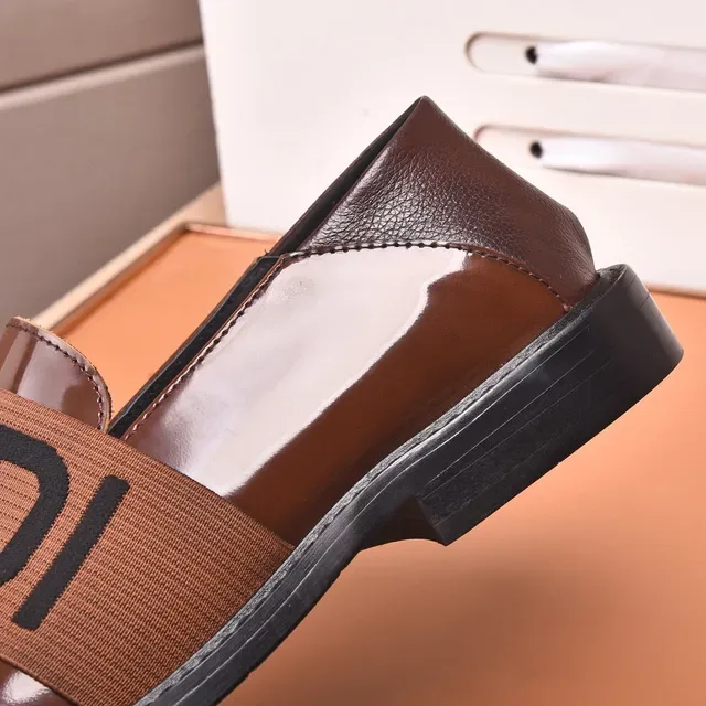 Fendi Logo Strap Loafer Marron Noir Cuir Poli Elastique Loafer 2