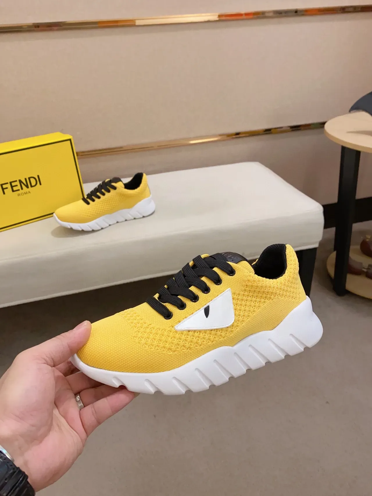 Fendi Monster Eye Sneaker Jaune Noir Blanc Lifestyle 8