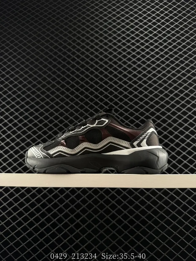 Fila Fusion Black Pink Wave-Pattern Chunky Sneakers 5