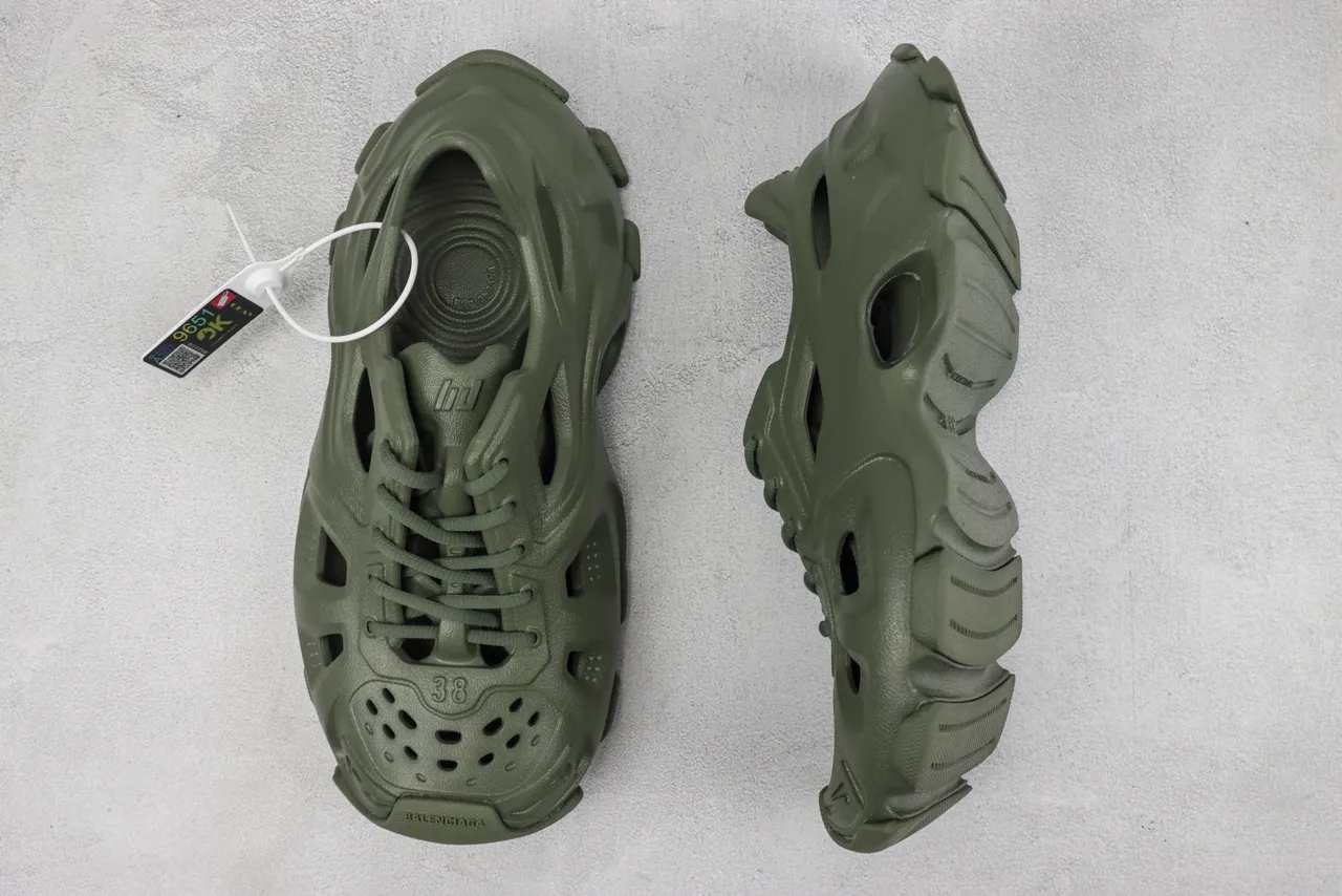 Vert Militaire Construction Monolithe Moulée Grandes Coupes de Ventilation Obstruction 2