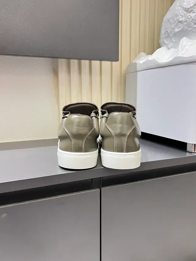 Army Green White Matte Leather-Like Upper Rubber Cupsole Sneakers 2