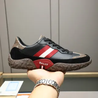 Bally حذاء أسلوب حياة أسود أحمر مواد مختلطة علوية شريط لمسة