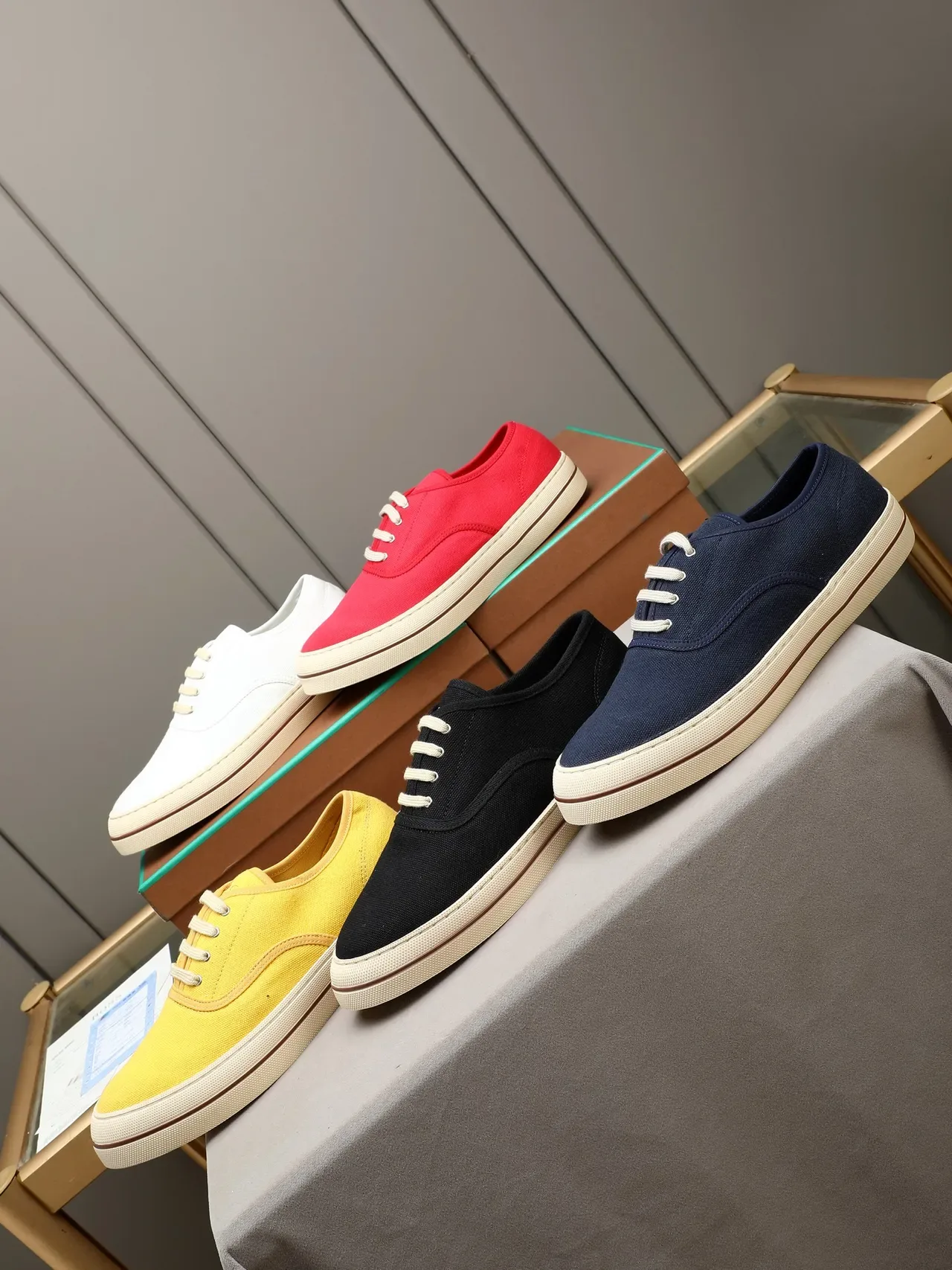 Black Beige Upper Creme Rubber Sole Canvas Shoes 2