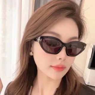 Black Cat-Eye Gradient Lens Sunglasses