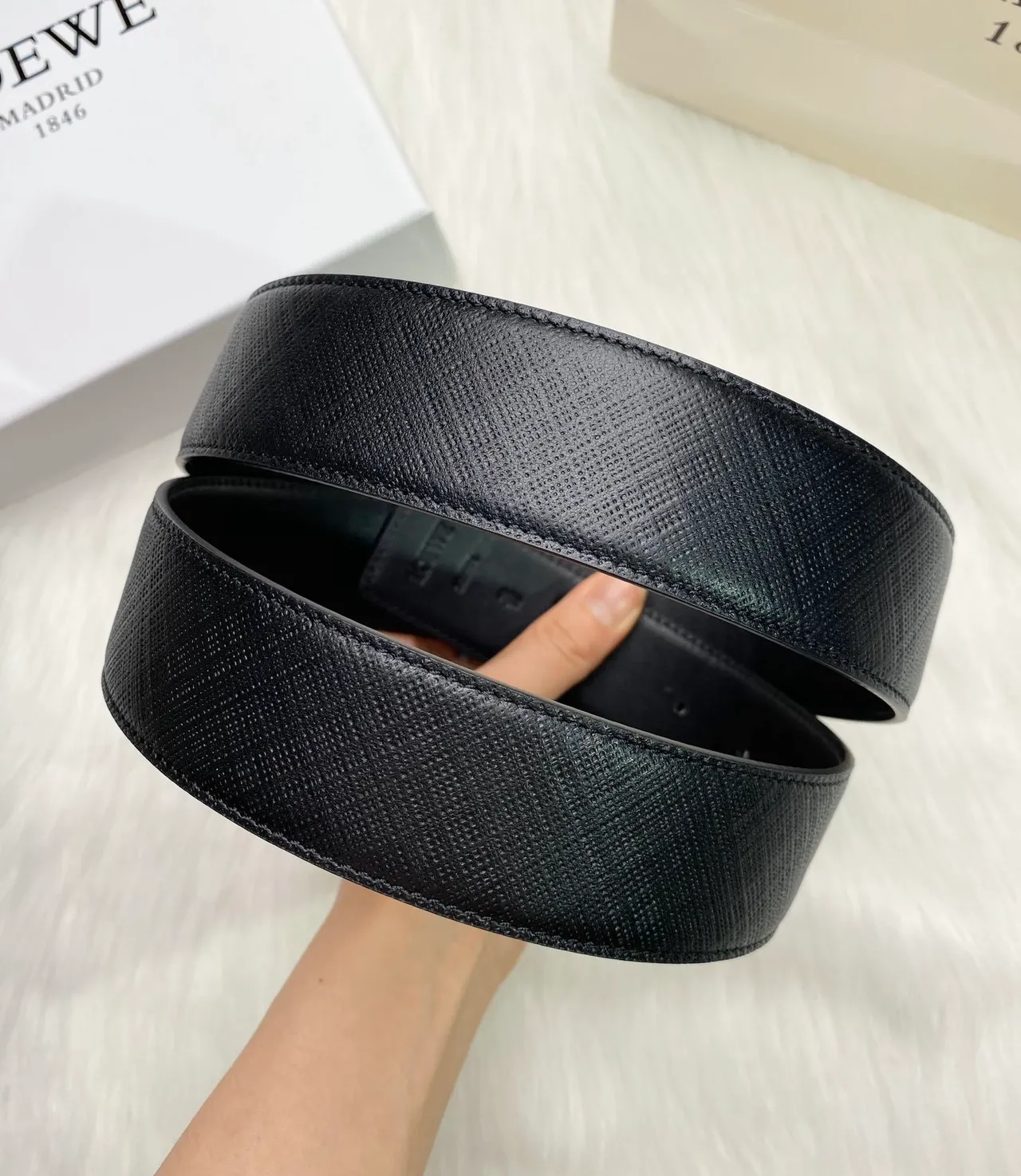 Black Gold Textured Saffiano-Like Abstract Monogram Buckle Leather Belt 7
