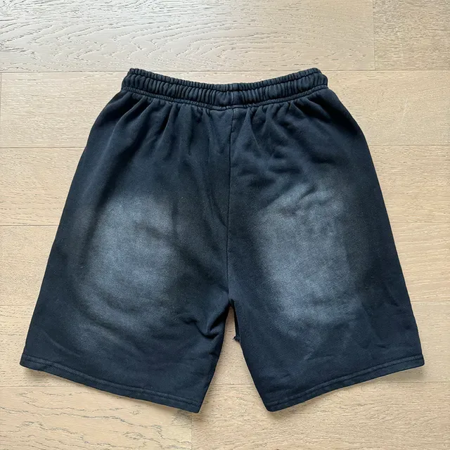 Black Gray Relaxed-Fit Flame-Print Shorts 19