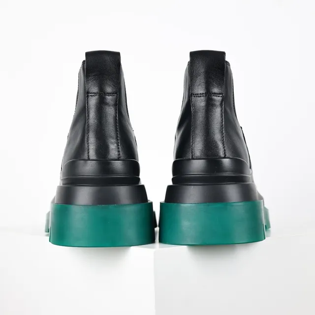 Black Green Smooth Leather Upper Elastic Side Panels Chelsea Boots 8