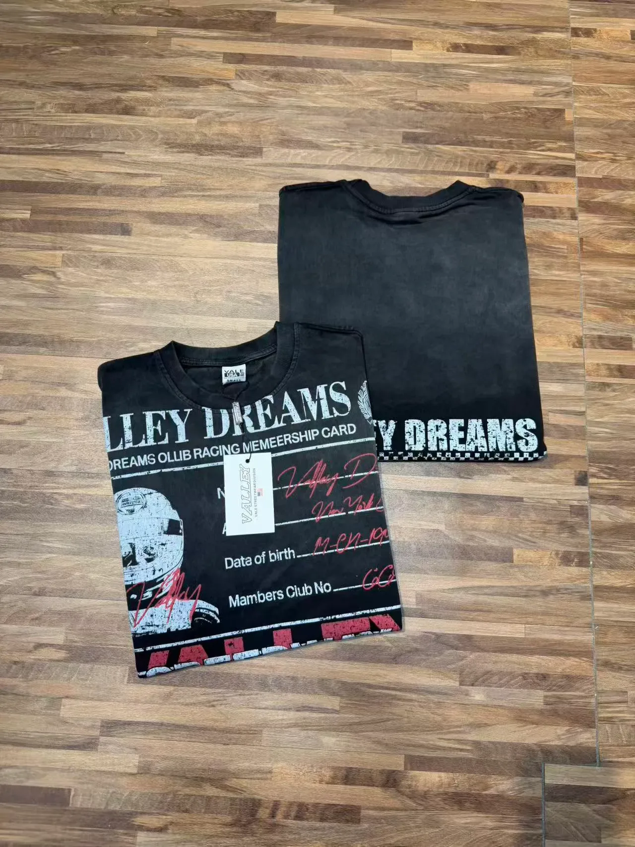 Black Racing-Themed Graphic Print T-Shirt 5