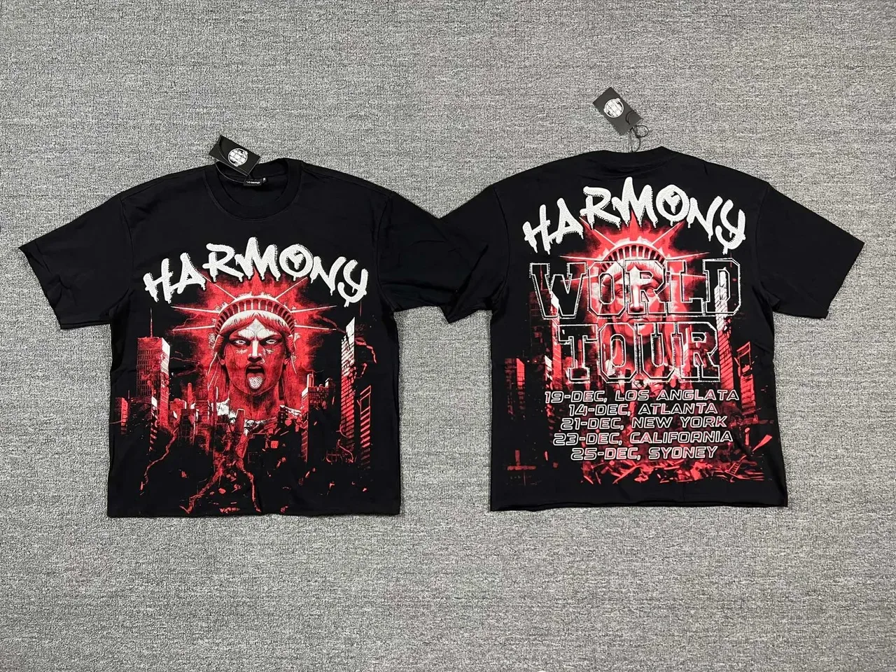 Black Red White Graphic-Print Crew-Neck Short-Sleeve T-Shirt 5