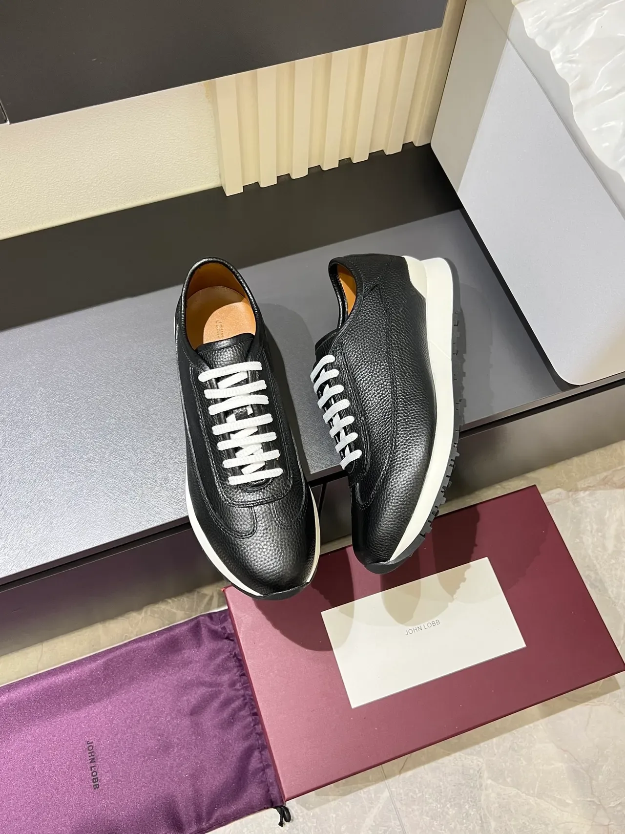 Black White Pebbled Leather Upper Flat Laces Sneakers 4