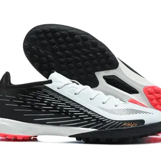 Negro, Blanco, Rojo Zapatos de fútbol turf