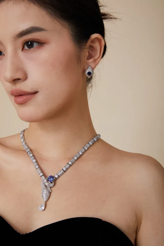 Blue Silver Pavé-Set Geometric Halo Ring 6
