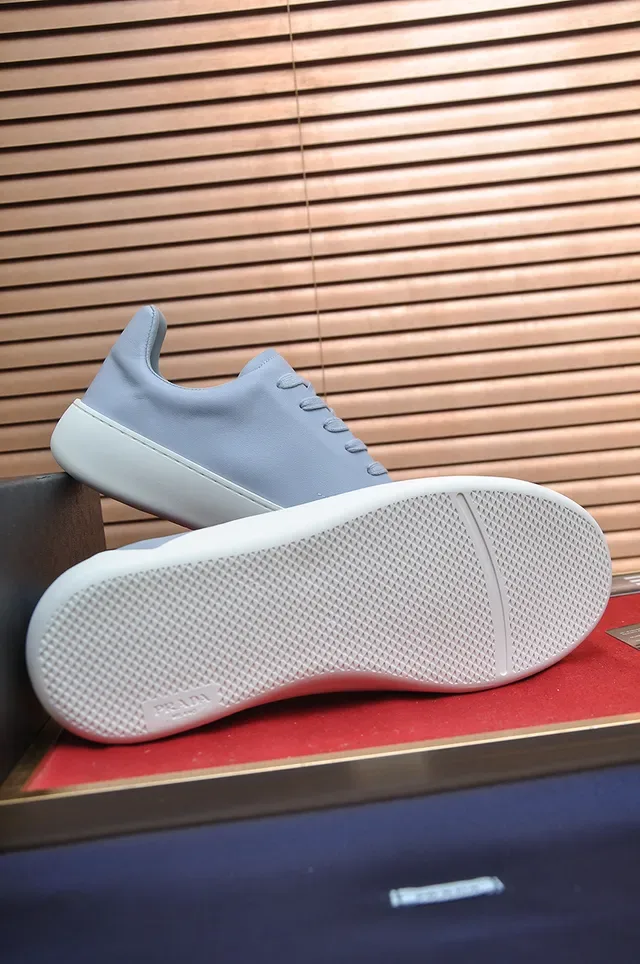 Blue White Minimalist Smooth Leather Upper Sneakers 3