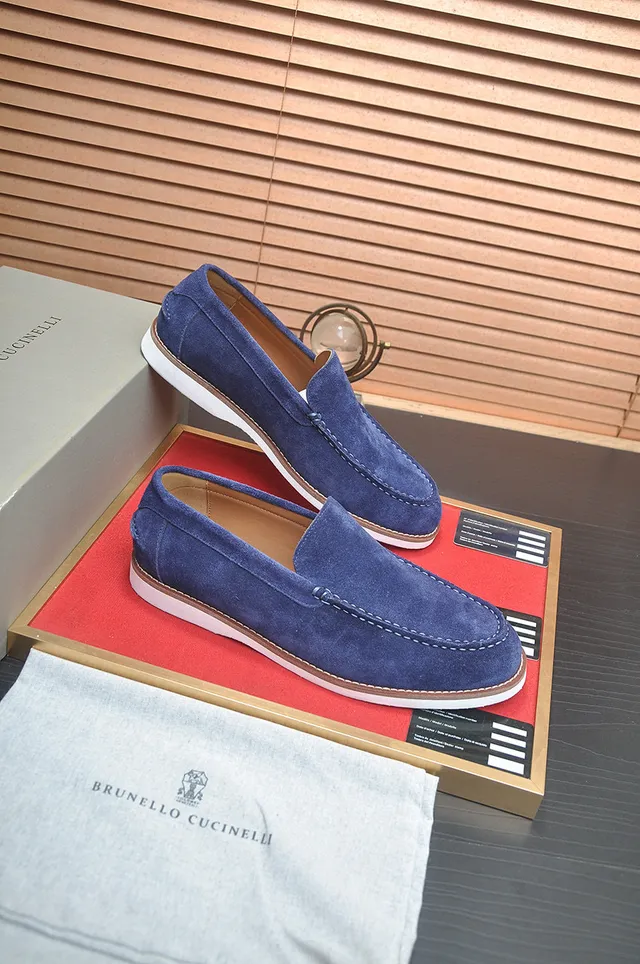 Brunello Cucinelli Blue Beige Suede Upper Moc-Toe Stitching Loafer 6