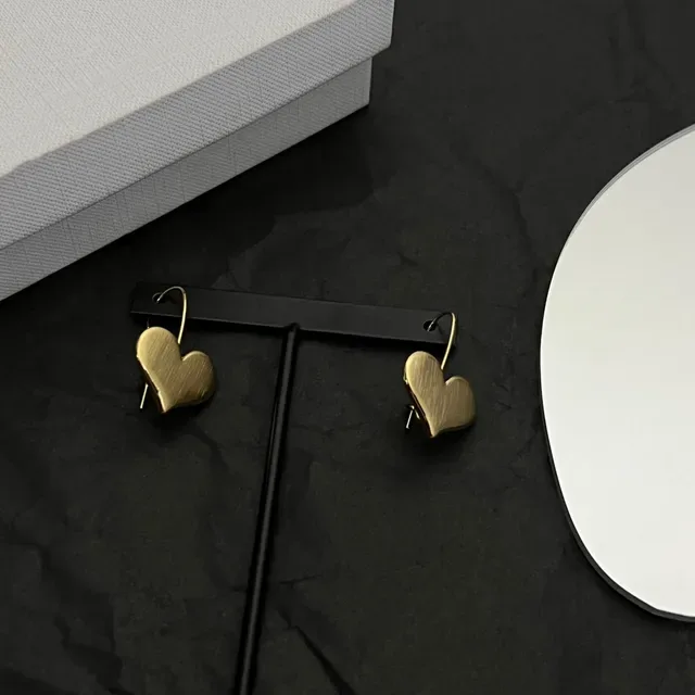 Brushed Gold Heart-Shaped Dangling Earrings 4