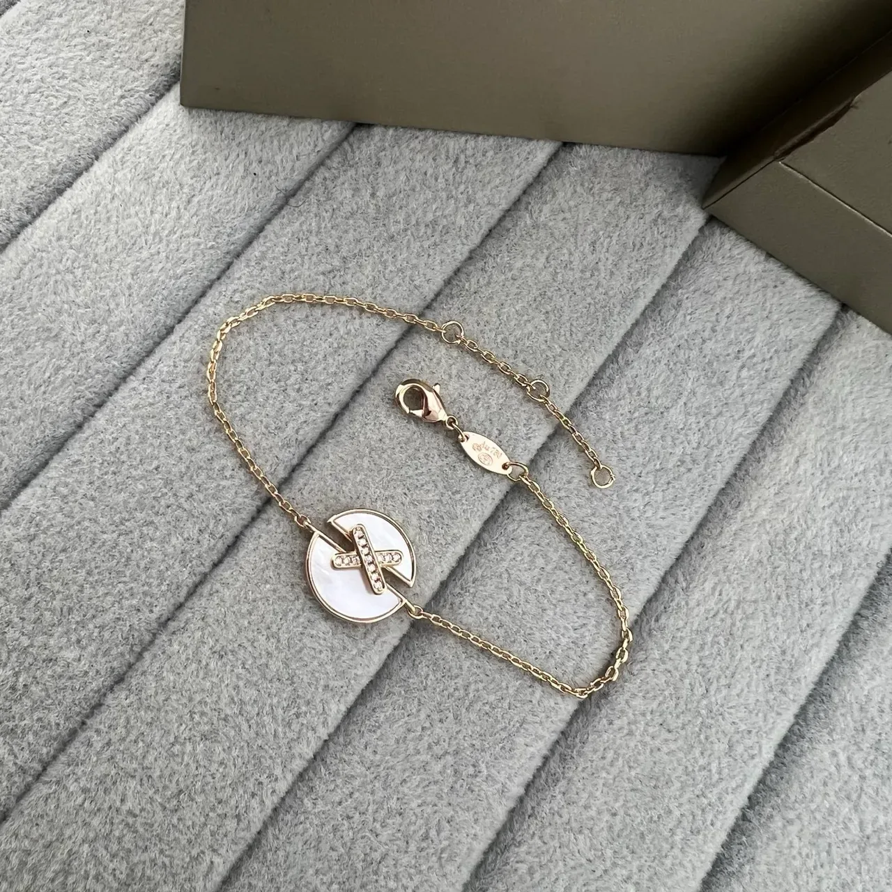 CHAUMET Liens Circular Enamel and Diamond X Motif Gold Chain Bracelets 5
