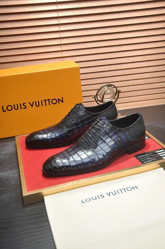 Crocodile-Embossed Black Cap-Toe Oxford Shoes 4