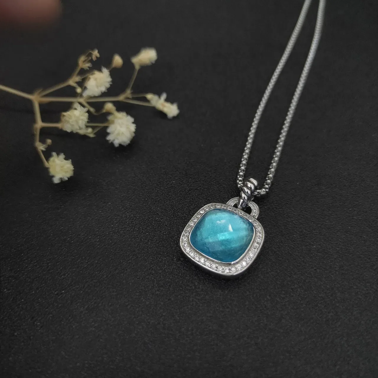 Cushion-Cut Blue Stone Halo Pendant Necklace 8