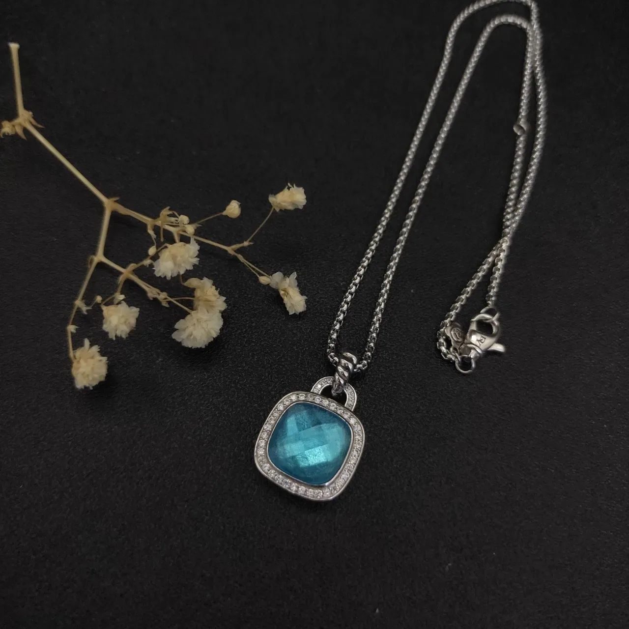 Cushion-Cut Blue Stone Halo Pendant Necklace 9